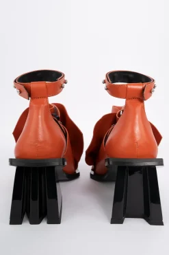 Discount Marques ' Almeida POINTY FRILL LACE UP PUMPS ORANGE