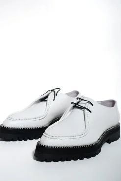 Hot Marques ' Almeida BROGUE W/ BLANKET STITCH WHITE
